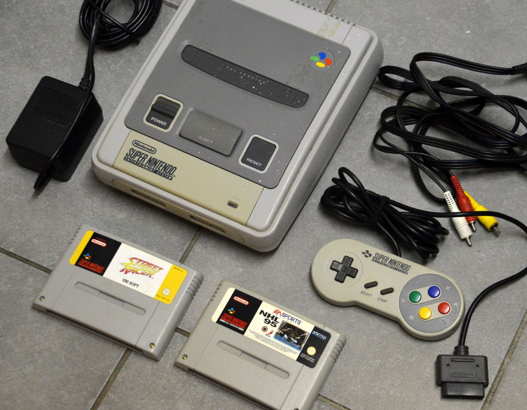 Nintendo Console: Nintendo Snes – Usato da Collonges venduto da arashee 1