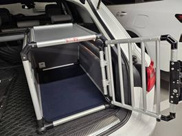 Hundetransportbox aus Aluminium von SwissPet - Grösse M