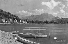 Ponte Tresa con due buchi