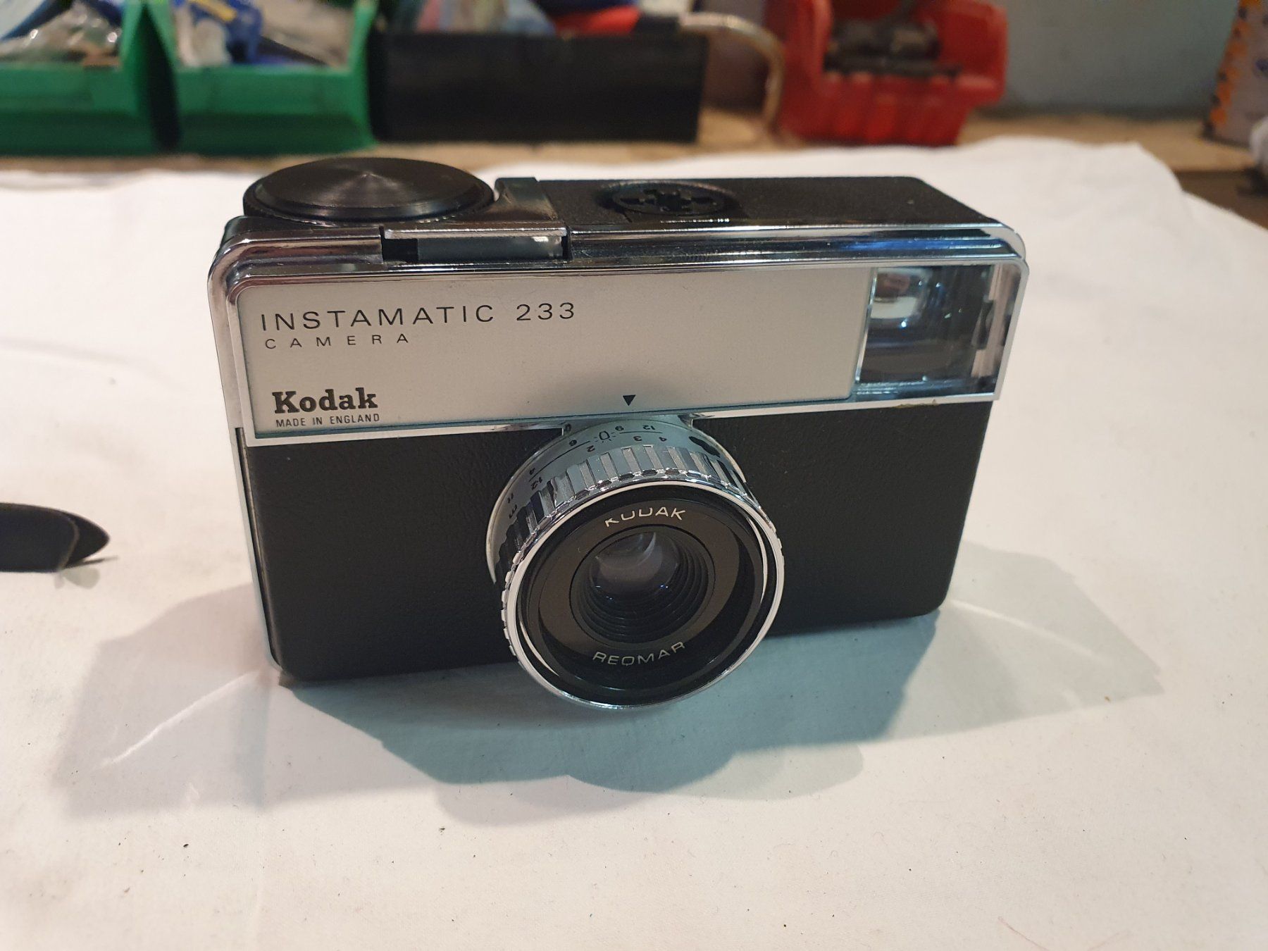 Kodak Fotocamera: Kodak Instamatik 233 – Difettoso da Schönenberg ZH venduto da Technmech
