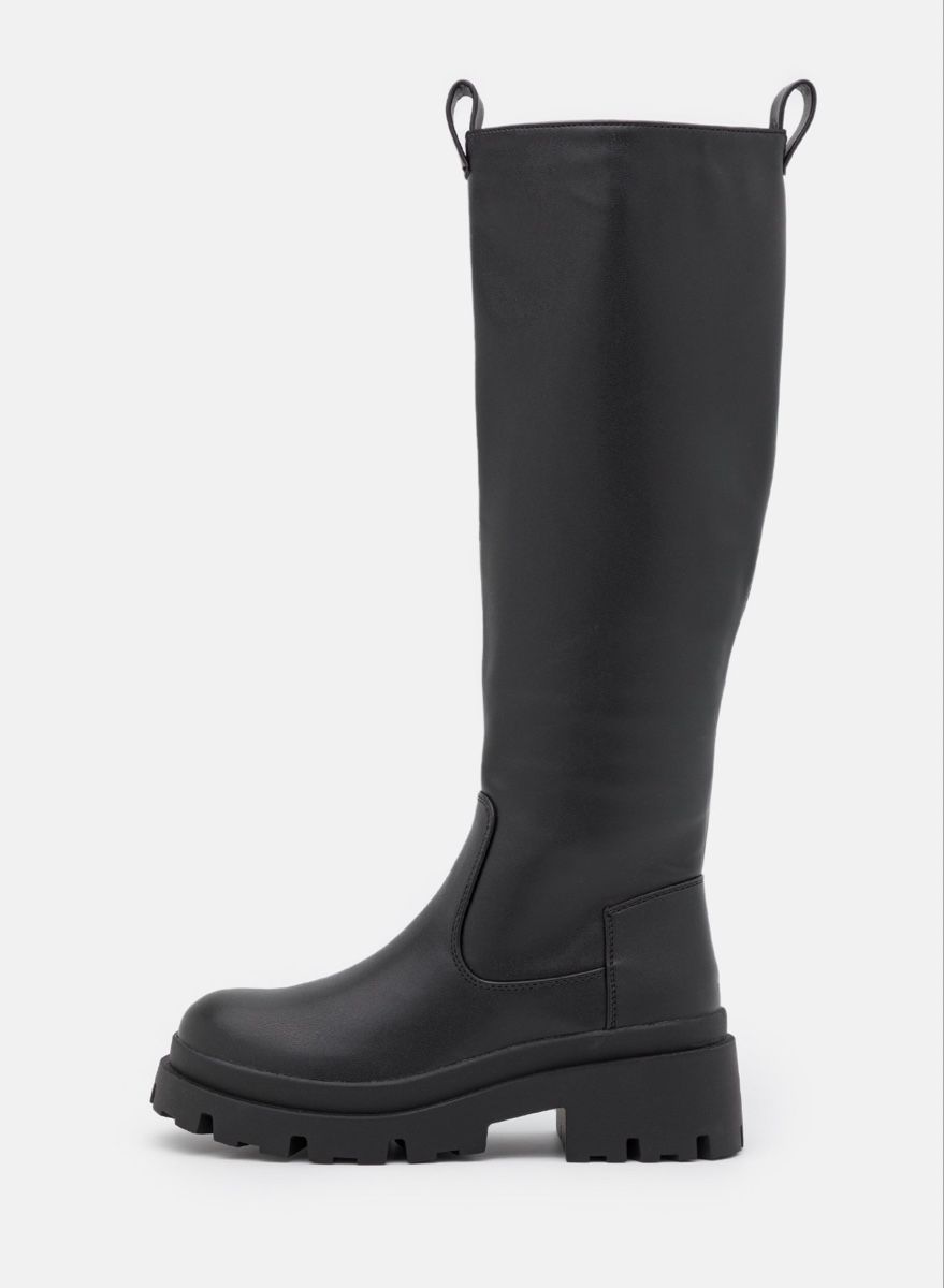 Damenschuhe: Schwarze Stiefel  - Top Zustand! – Neu (gemäss Beschreibung) aus Meggen von noe_srf5