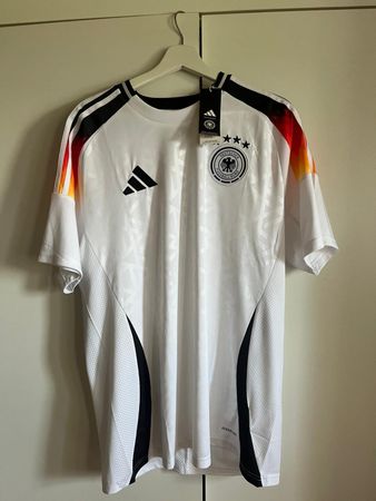 Deutschland-Trikot EM 2024 – Grösse XL – Neu mit Etikett