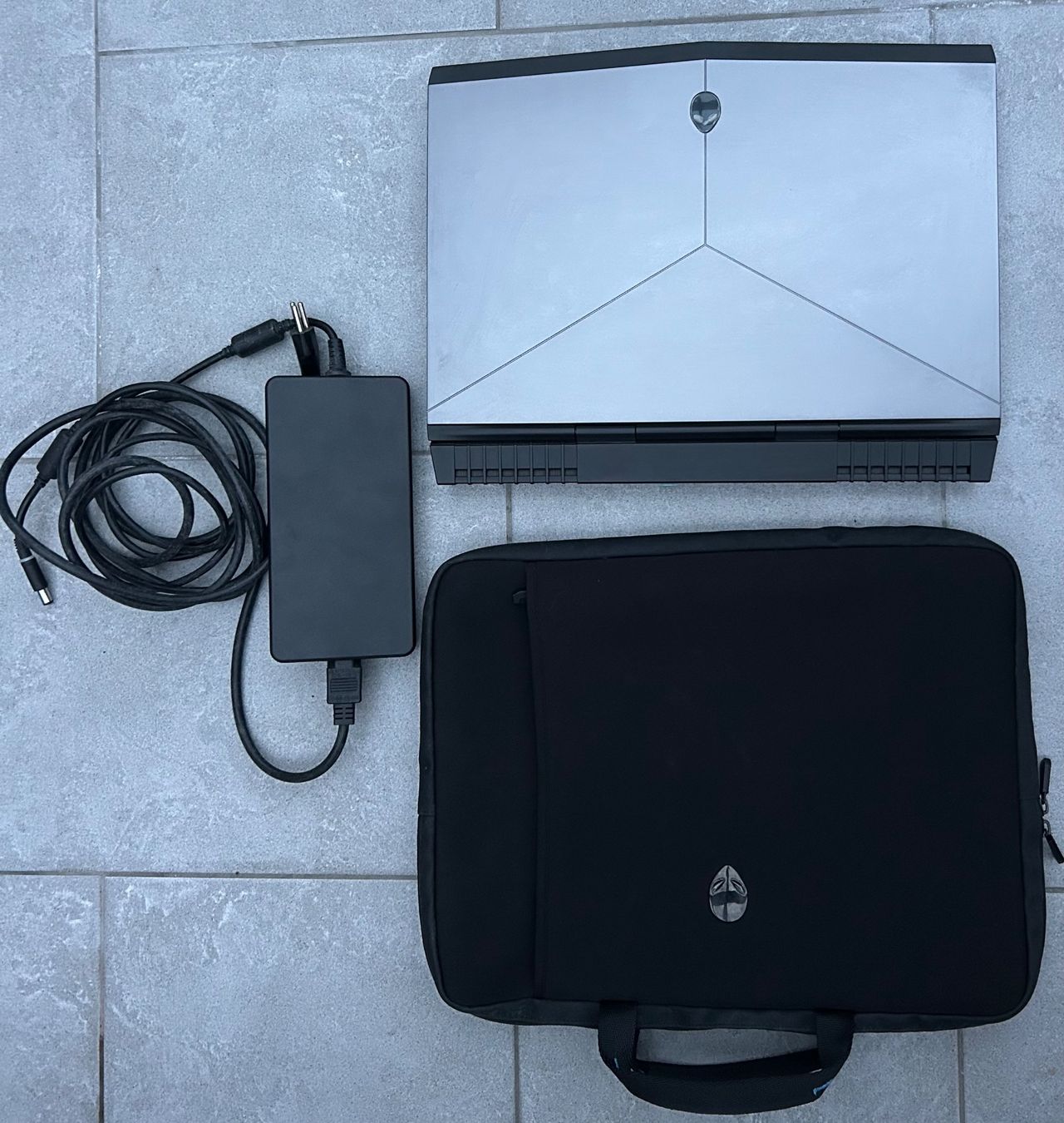 Alienware Notebooks: Alienware 15 R3 UHD | i7 | 32GB RAM | Intel GPU 530 OK – Gebraucht aus Schaffhausen von spinelli02 7