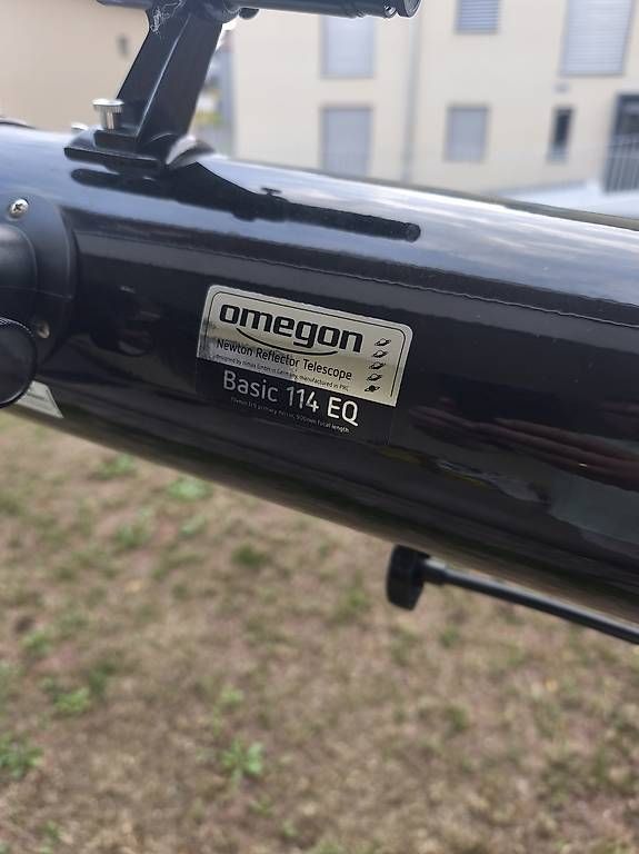 Telescopi: Omegon Basic 114 EQ Spiegelteleskop mit Stativ & Montierung – Usato da Tuggen venduto da kon_xtg7 1
