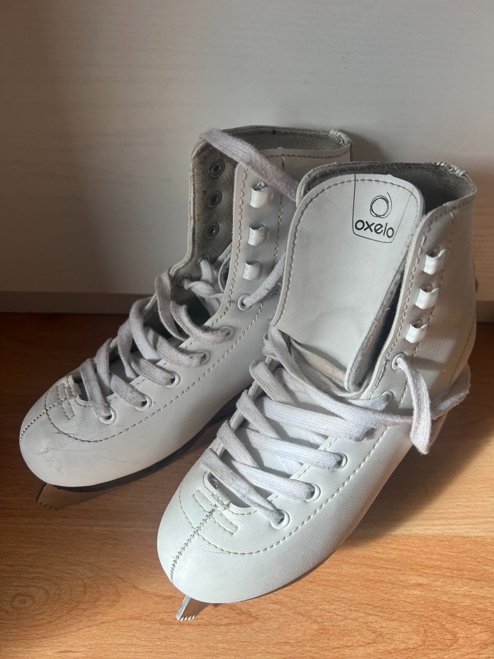 Oxelo Pattini da ghiaccio: Oxelo Schlittschuhe – Usato da Suhr venduto da fer_r9vq 1