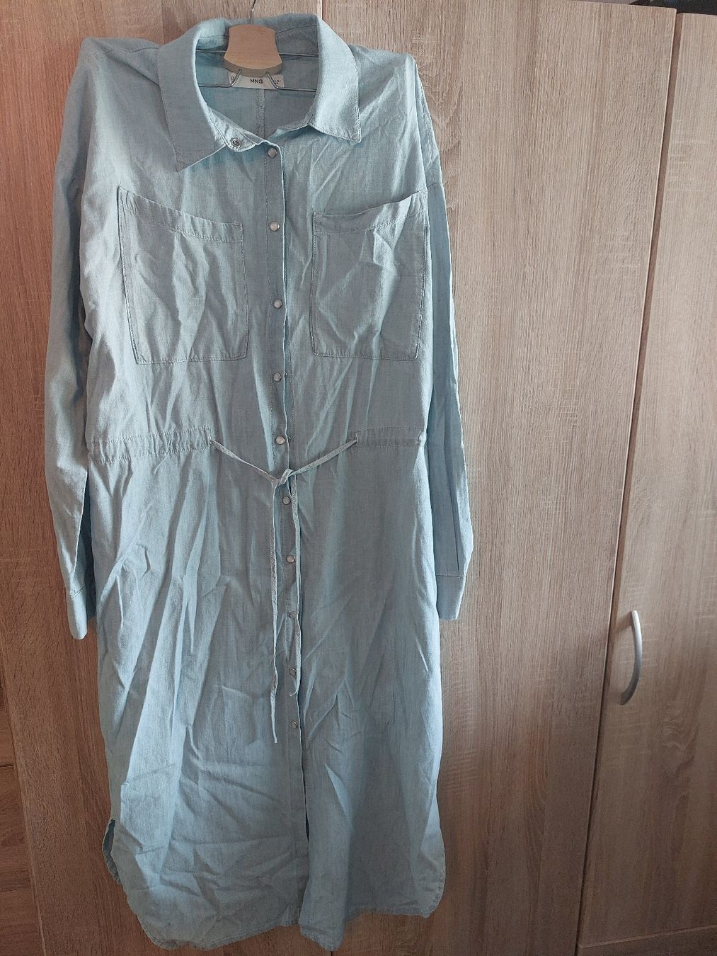 Mango Vestiti: Jeanskleid hellblau Grösse M Mango – Usato da Fraubrunnen venduto da magdalena27 1