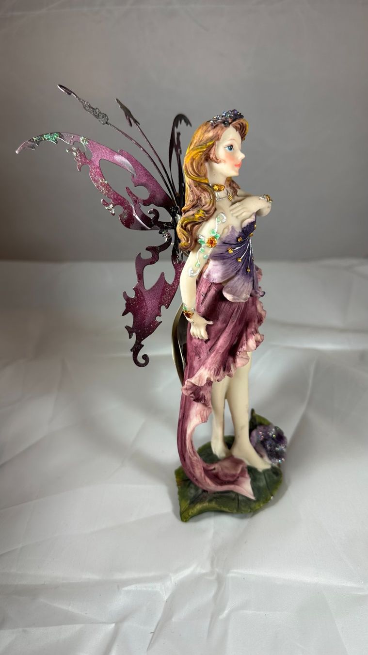 Figuren: Statuetta da collezione Fata, con etichetta originale. – Gebraucht aus S. Antonino von day_dxs7 3