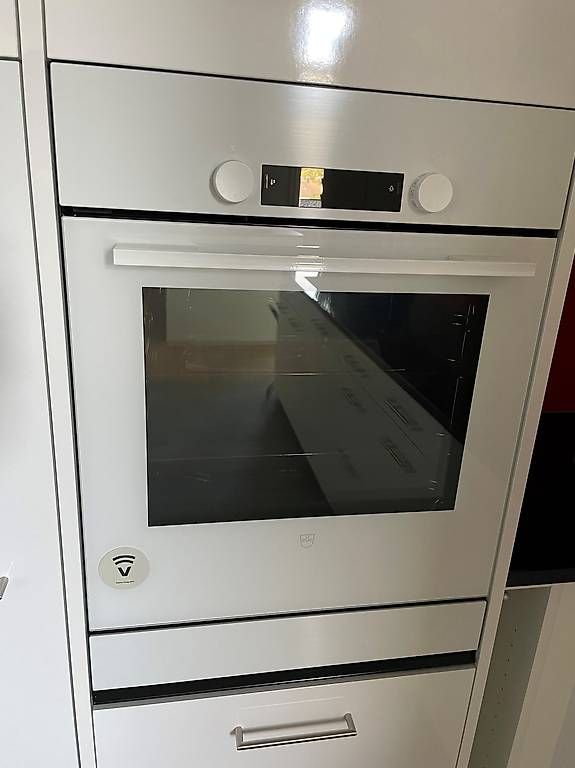 Backöfen: V-Zug Combair V400 Backofen weiss – Gebraucht aus Schönenwerd von Ciri-92