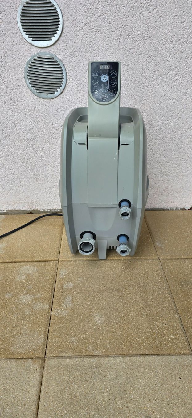 Bestway Bains à remous: Bestway Whirpool Pumpe – D'occasion à Vallamand par fabianha93 1