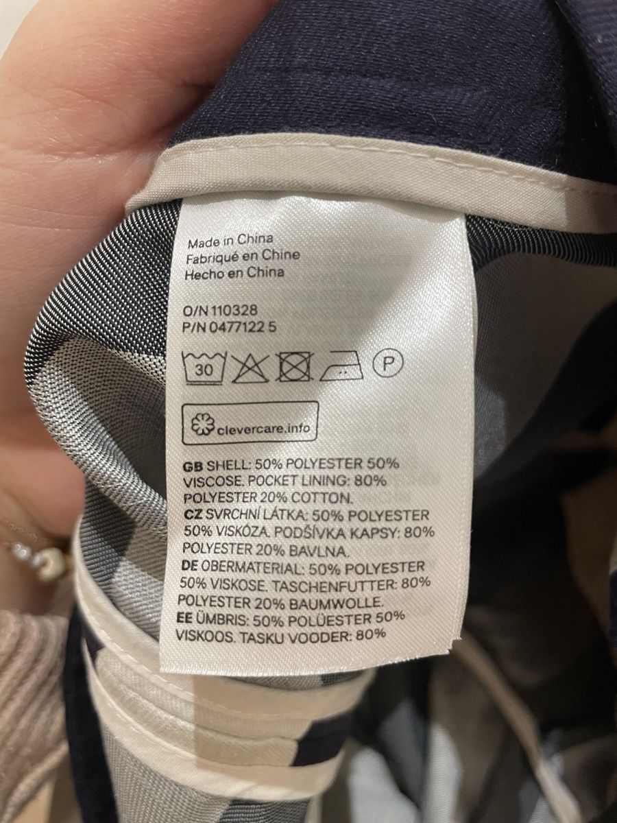 H&M Pantaloni: Shorts H&M Grösse 42 eher 40 – Usato da Rorbas venduto da erdbeeri91 1