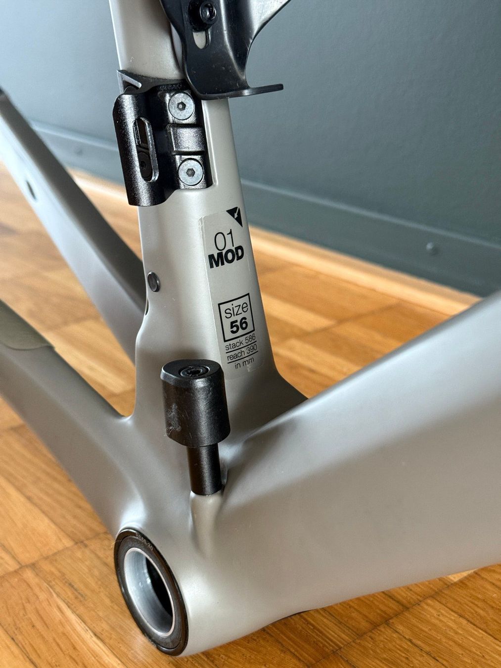 BMC Ersatzteile: BMC Roadmachine 01 ONE Mod Rahmen / Frame. – Gebraucht aus Zürich von benoitZH 2