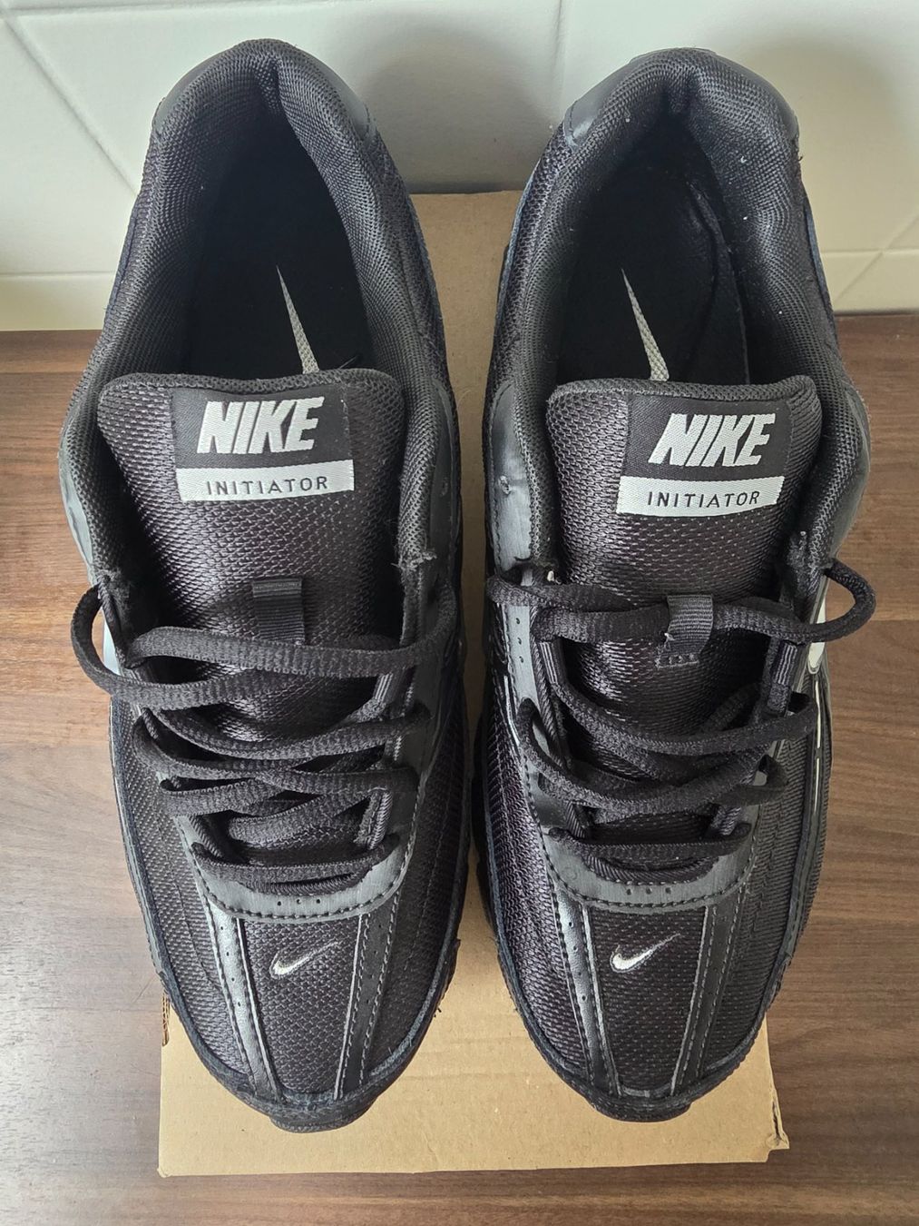 Nike Chaussures hommes: Nike initiator – Neuf (Voir description) à Fleurier par dav_xx8y 2