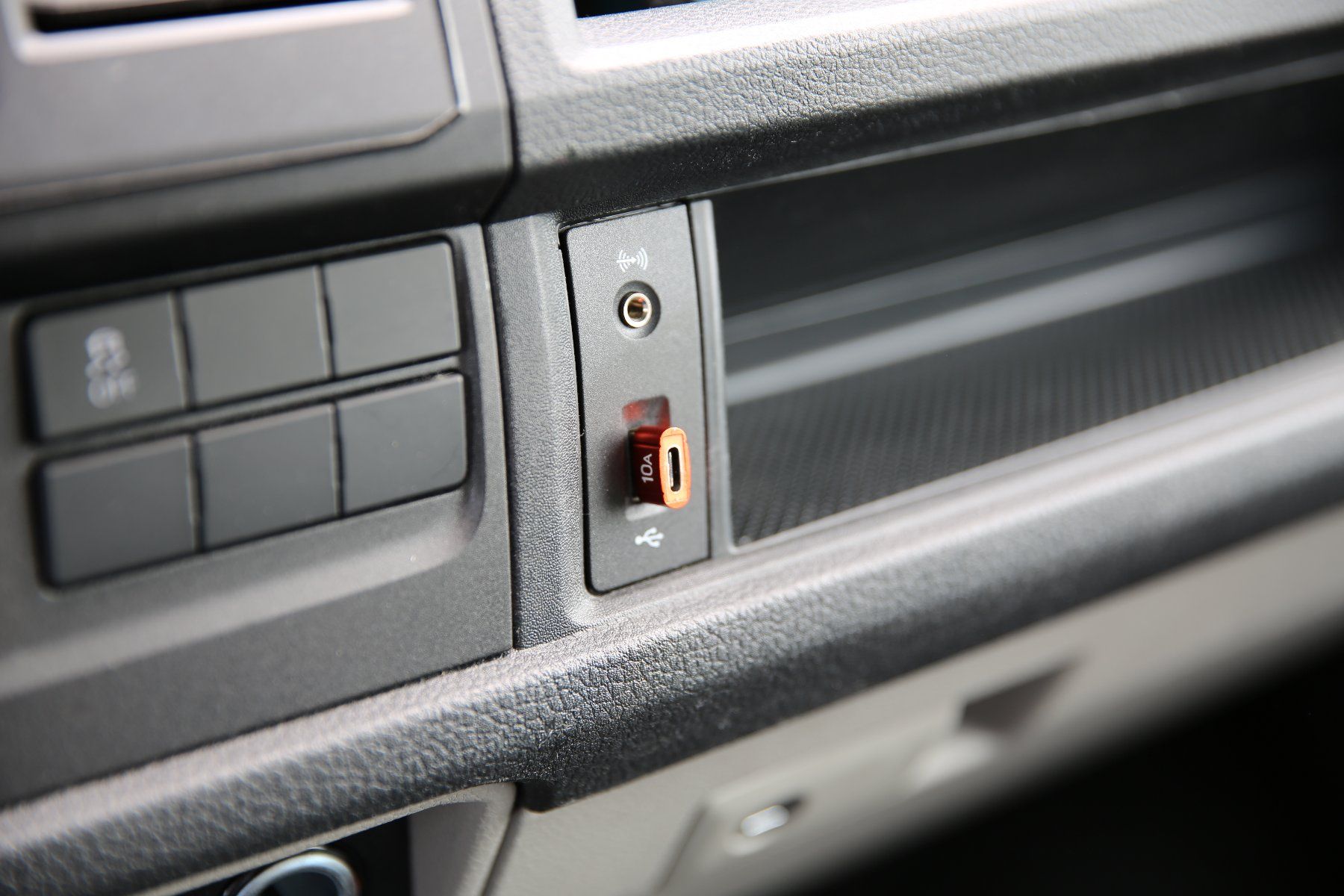 Unità & Adattatore: USB-C Adapter 10A, superschnell, Neuware, Orange – Nuovo e nell'imballaggio originale da Gampelen venduto da schlosz_alexander 2