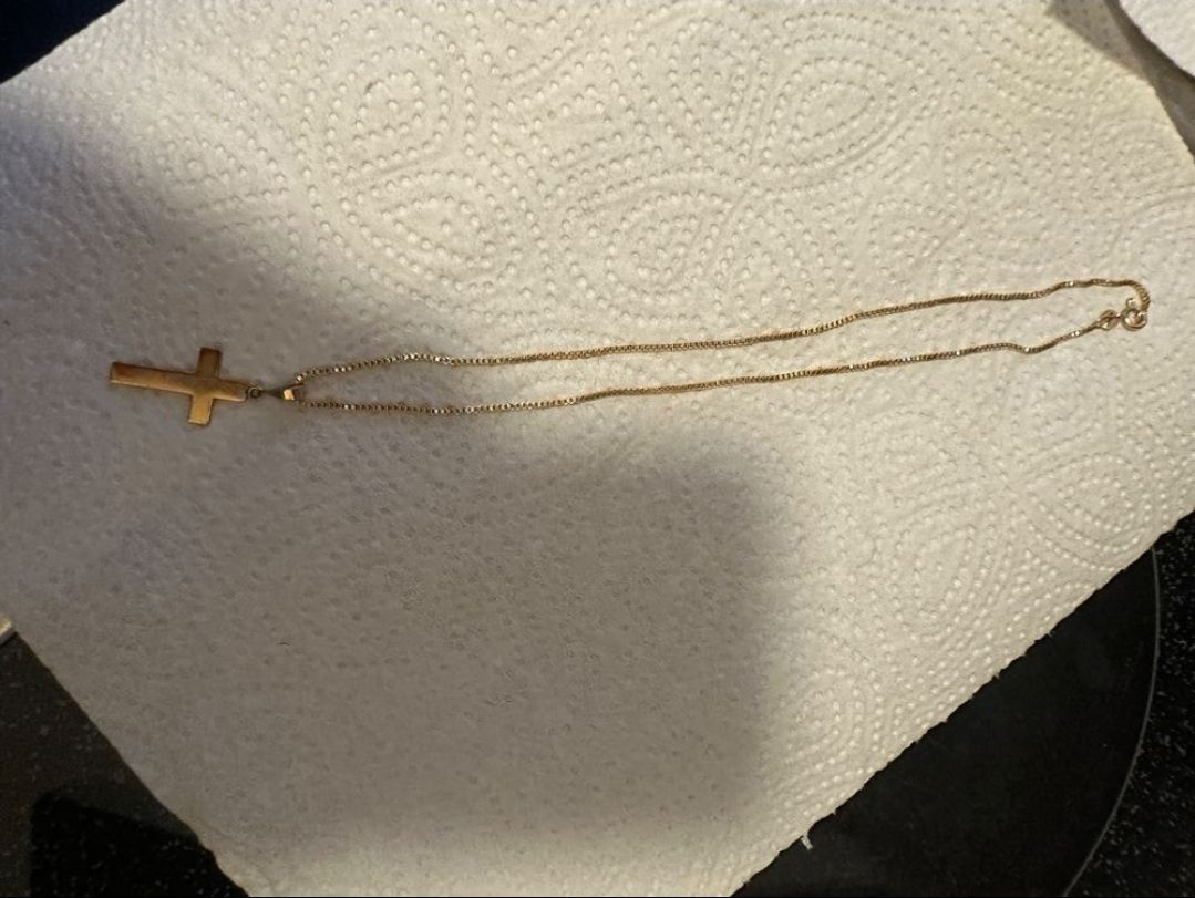 Ciondoli: Collier Croix Or 750,- Élégance Discrète et Rare! – Nuovo (secondo la descrizione) da Saignelégier venduto da grm_7tf5 4