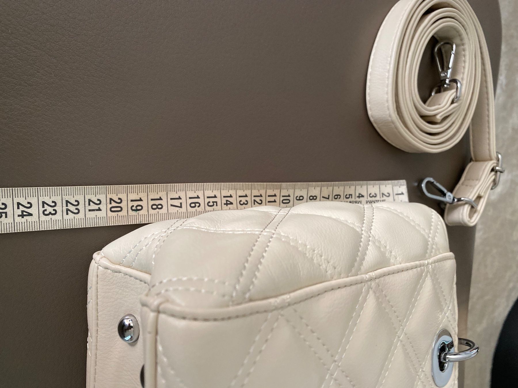 Borse da donna: Borsetta donna animal free – Nuovo (secondo la descrizione) da Novazzano venduto da ige_cwq5 4