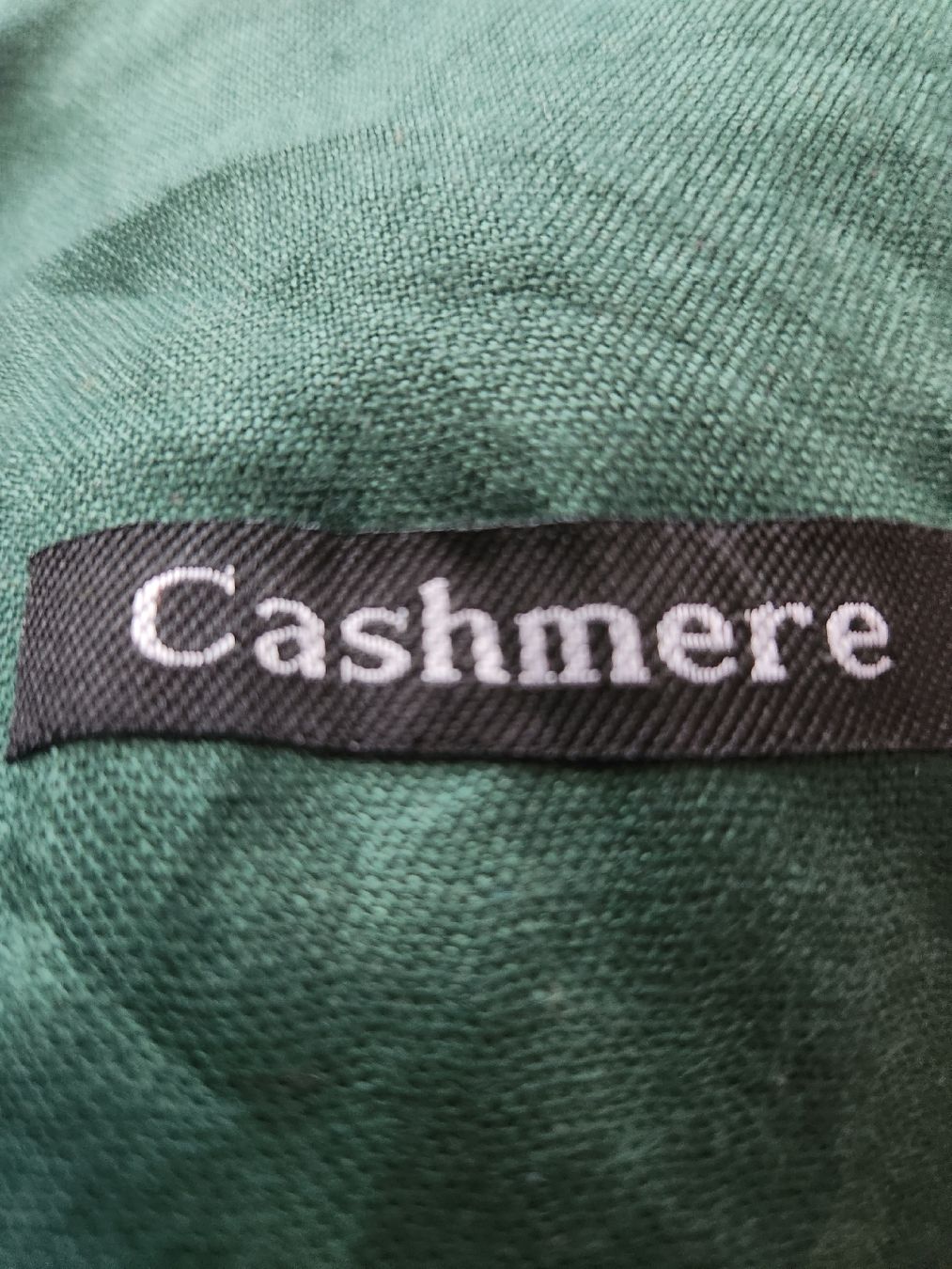 Foulards, Tücher & Schals: Écharpe cachemire vert foncé avec franges taille unique – Gebraucht aus Niedergösgen von Eva2410 4