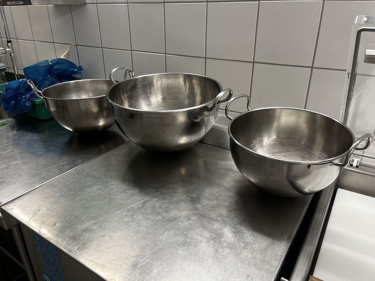 Ciotole: 3 Schlag/ Rührschüsseln robust – Usato da Dittingen venduto da Cervolino77 2
