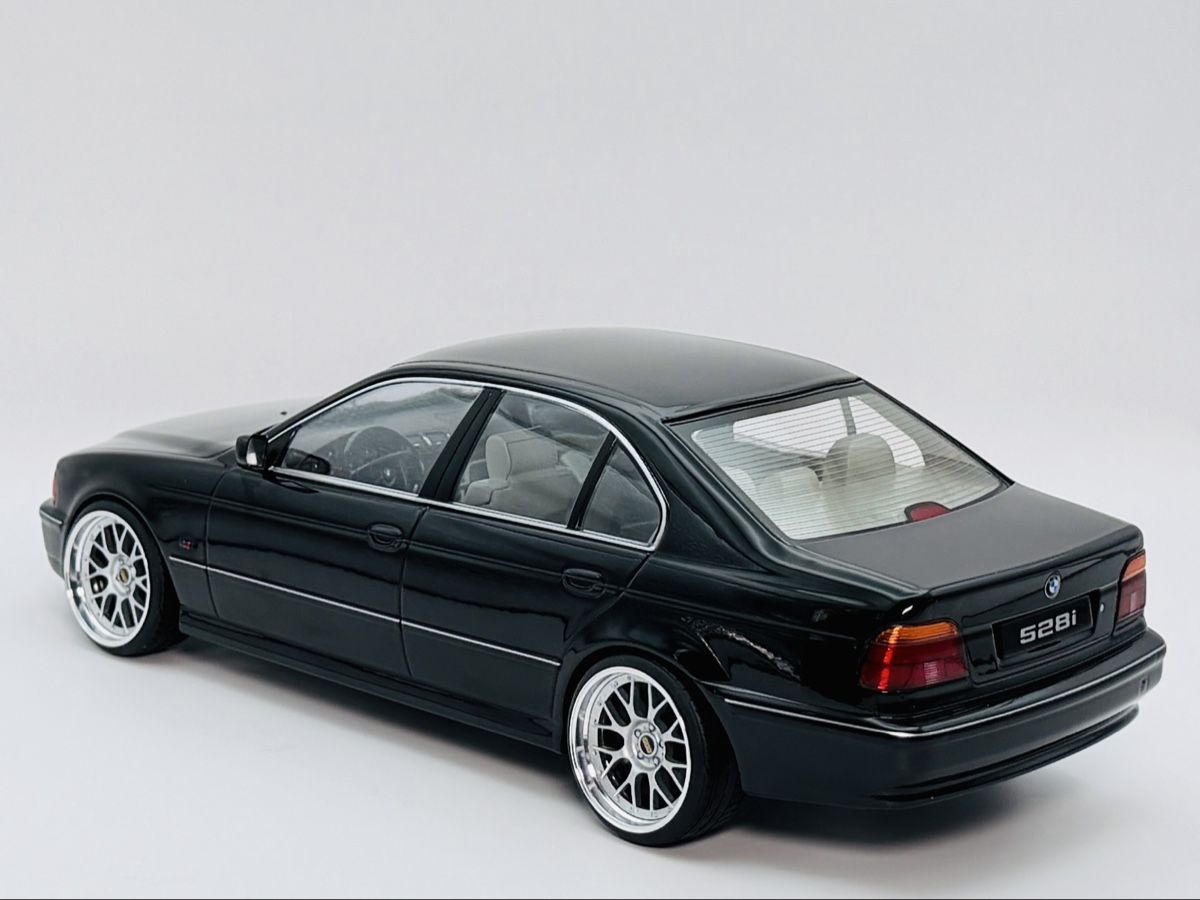 BMW Modellini d'auto: 1:18 BMW 528i Limousine E39 KK-Scale BBS Tuning – Nuovo (secondo la descrizione) da Baar venduto da Cai 2