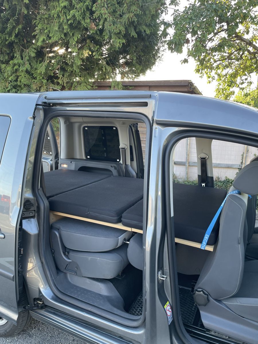 VW Veicoli commerciali: VW Caddy – Usato da Ins venduto da box_67ww 8