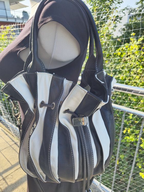 Schultertasche aus Saffiano-Leder SALE