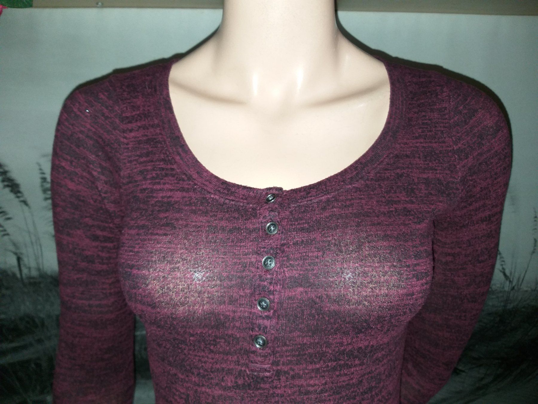 Hollister Pullover & Sweatshirts: Pull HOLLISTER     Taille/Grosse XS   SLIM TEE – Gebraucht aus Cossonay-ville von Super-Price-Quality 1