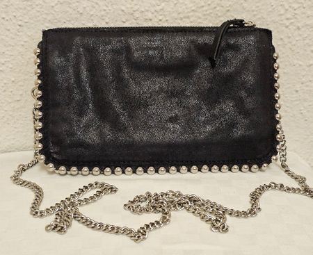 ZARA WOMAN Tasche / Clutch Schwarz mit Nieten & Kettenriemen