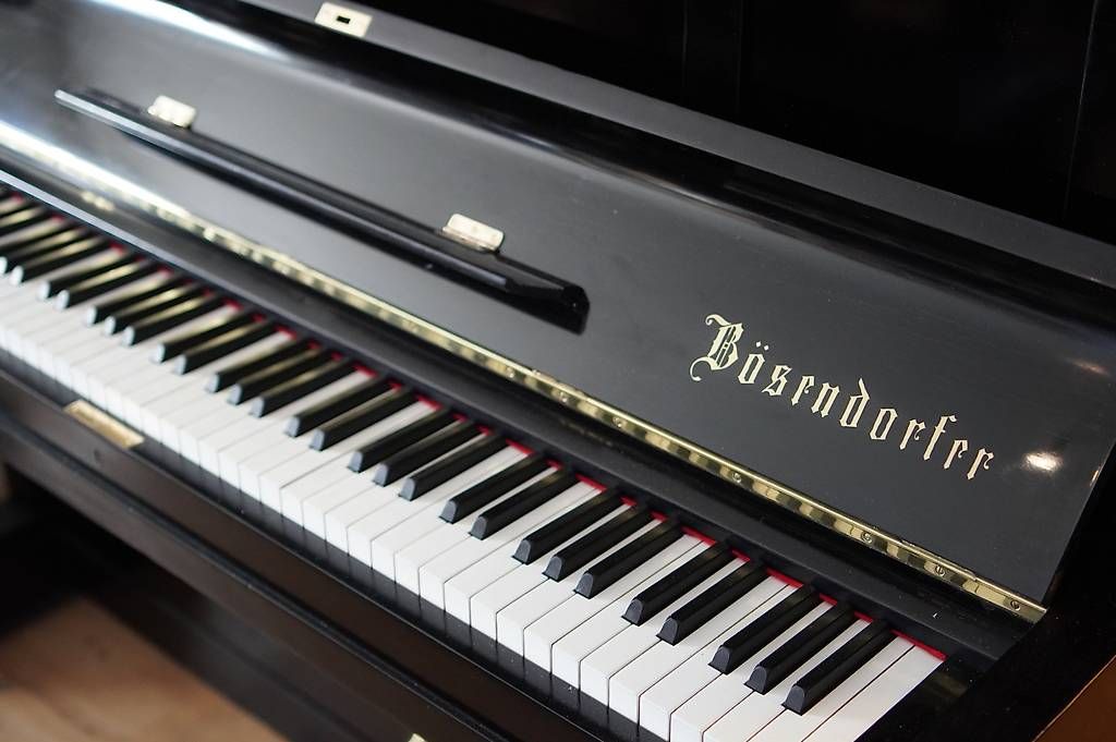 Bösendorfer Strumenti musicali: Bösendorfer Klavier 130 – Usato da Küttigen venduto da PianoSarbach 1
