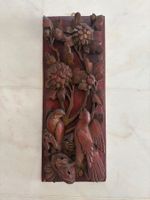 Asiatisches Holzrelief mit Vögeln
