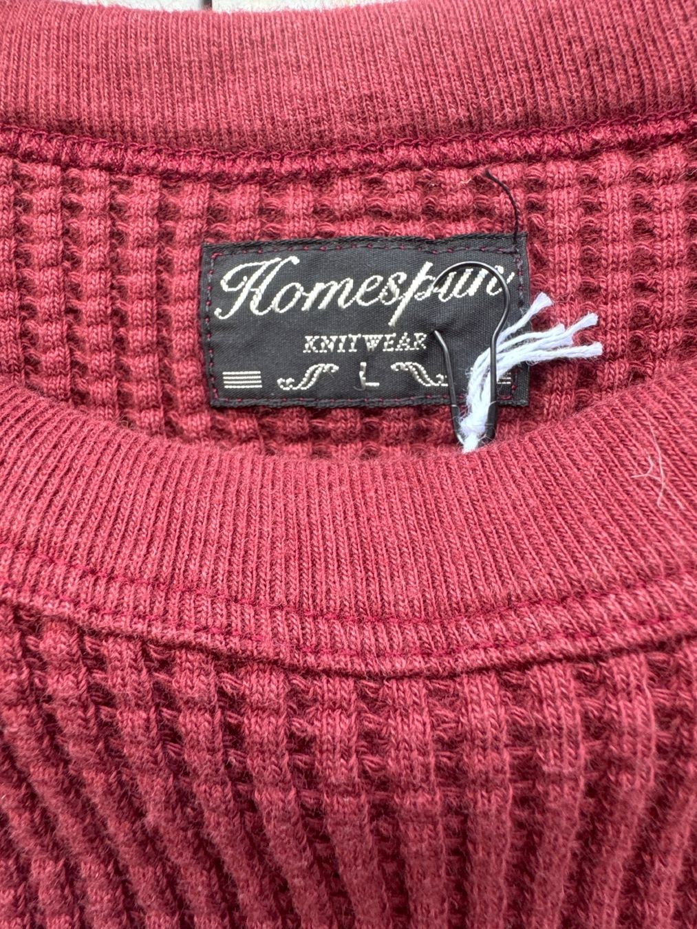 Maglioni & Felpe: Pull coton homme made in Canada L – Nuovo e nell'imballaggio originale da Arnex-sur-Orbe venduto da cameleonfringant 1