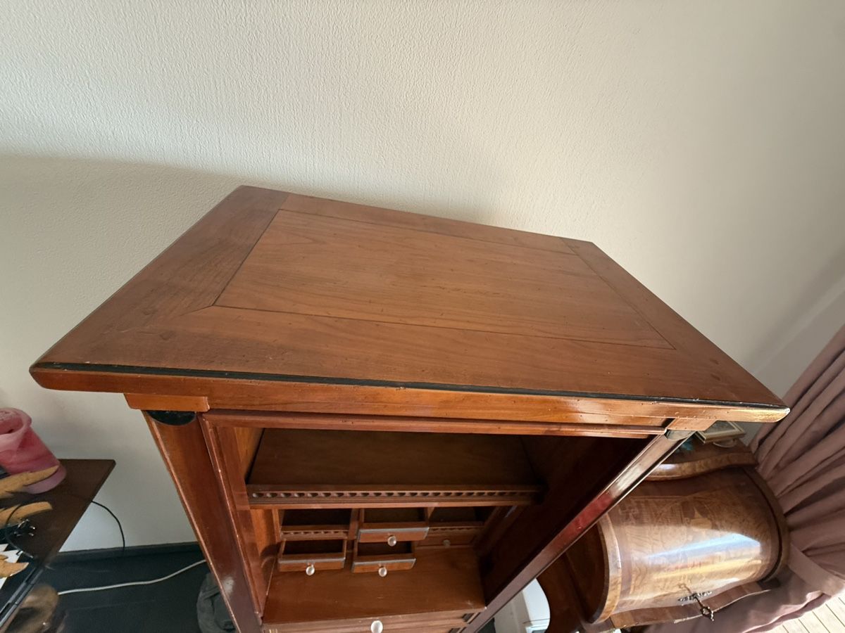 Armadi: Antiker Rolladenschrank – Usato da Chur venduto da pet_q7kd 6