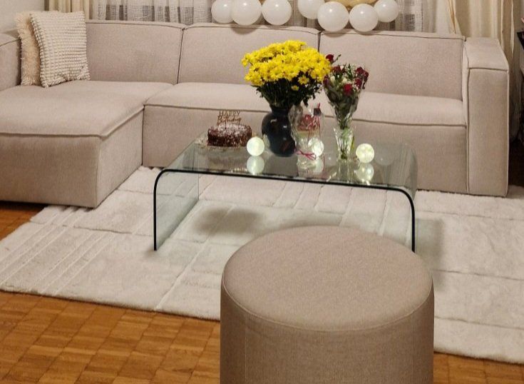 Tavoli: Couchtisch aus Glas gebogen – Usato da Uster venduto da Makula