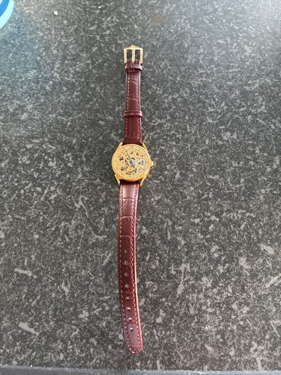 Orologi: Damen skelett uhr 26mm – Usato da Chur venduto da jasi18