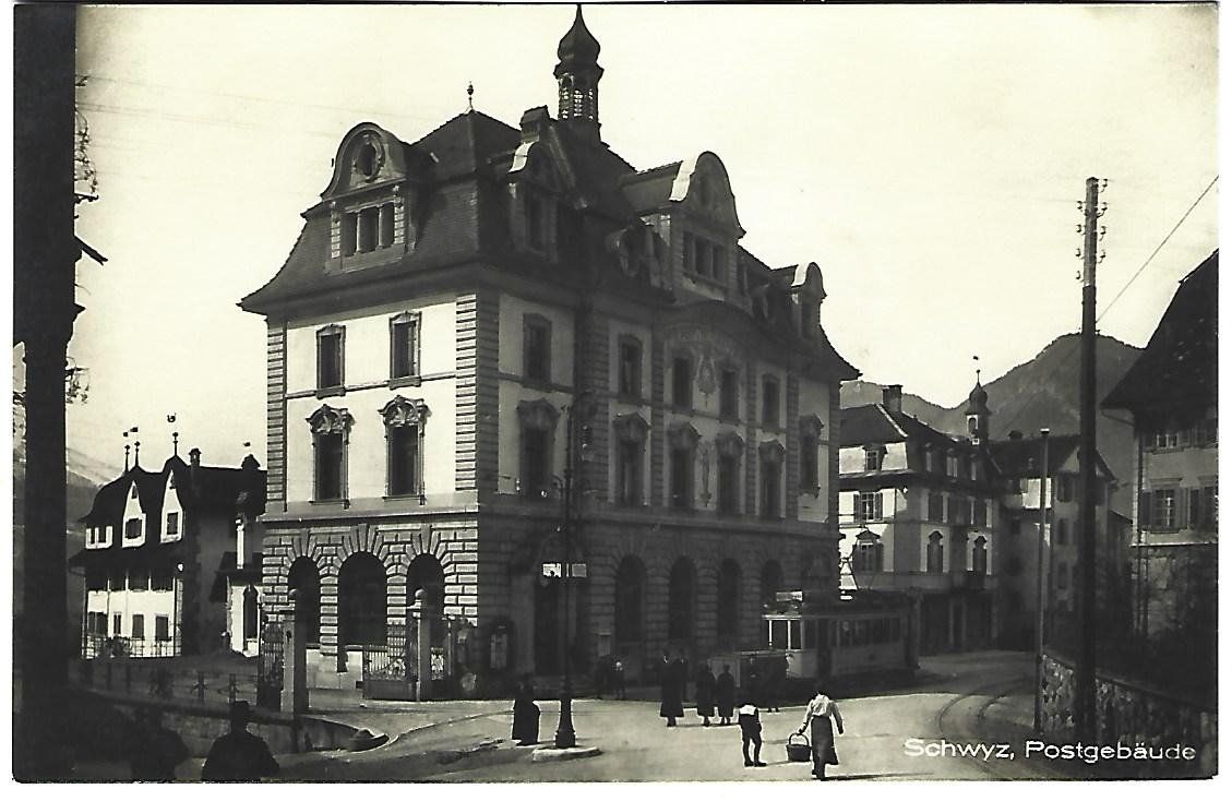 Cartoline postali: Schwyz Postgebäude Tramm – Usato da Wetzikon ZH venduto da Brulu100