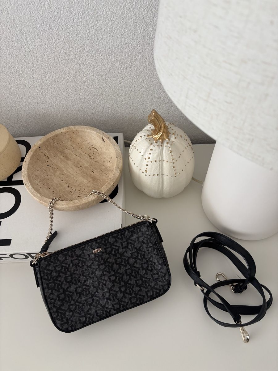 DKNY Borse da donna: DKNY Black Bag with Chain & Strap NP: 195.- – Nuovo (secondo la descrizione) da Horgen venduto da len_qjz9