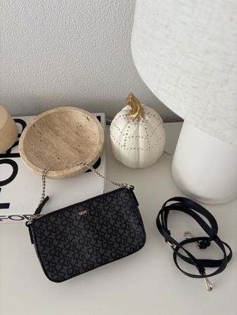 DKNY Black Bag with Chain & Strap NP: 195.-