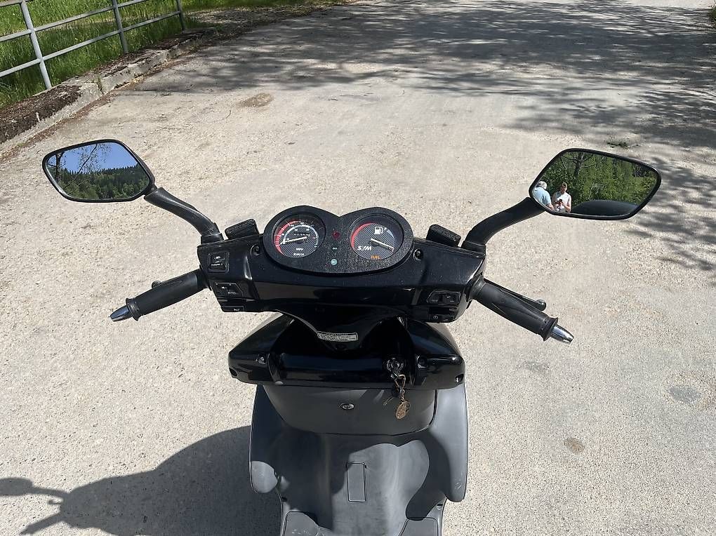 Scooter: Scooter SYM 125 – Usato da Couvet venduto da Gren8 3