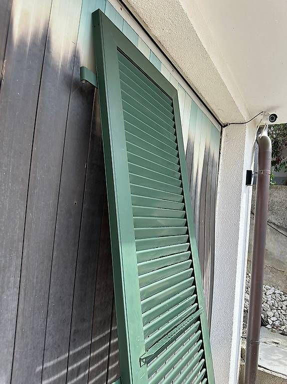 Persiane: Fensterlatten Aluminium – Usato da Kerzers venduto da Kirusanth996 2