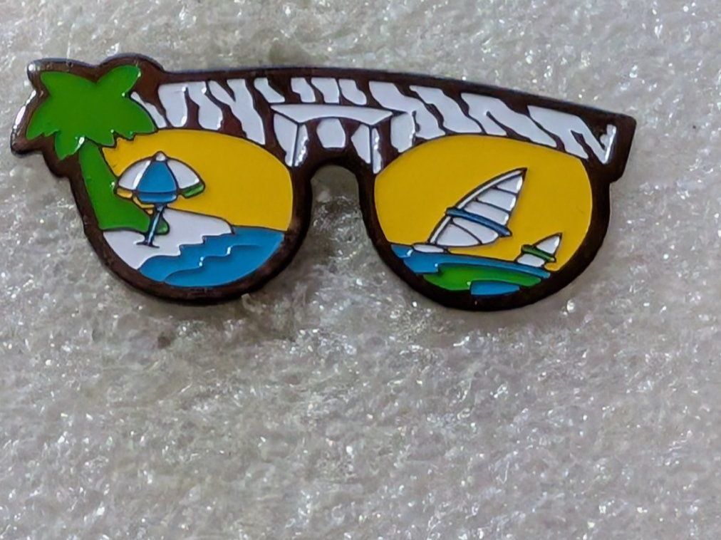 Placchette & Badge: Ansteckpin 234: Sonnenbrille – Usato da Oppligen venduto da Pin-Fall-Shop