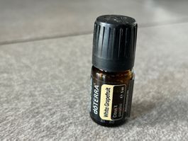Huile essentielle DoTerra «WHITE GRAPEFRUIT», 5 ml,neuve