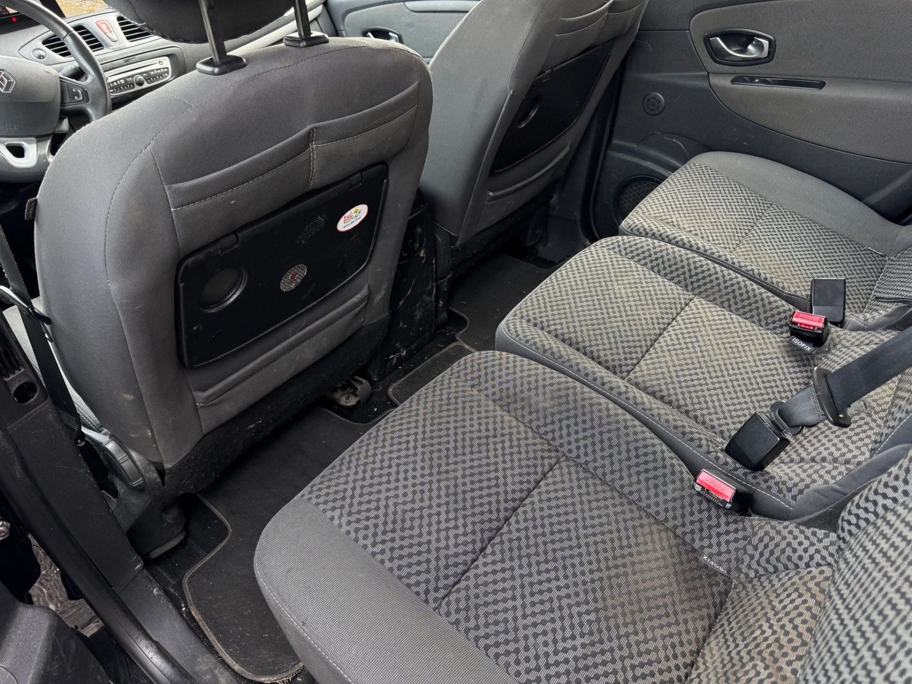 Renault Automobili: Renault Scenic 1.9dCi – Usato da Eschen venduto da kingkong010 6