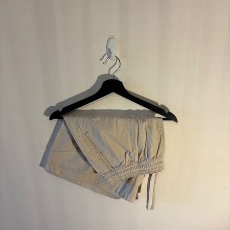Nike Golf Shorts (Beige)