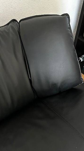 Divani: LEOLUX SOFA schwarz Leder – Usato da Detligen venduto da Porsche4s 1