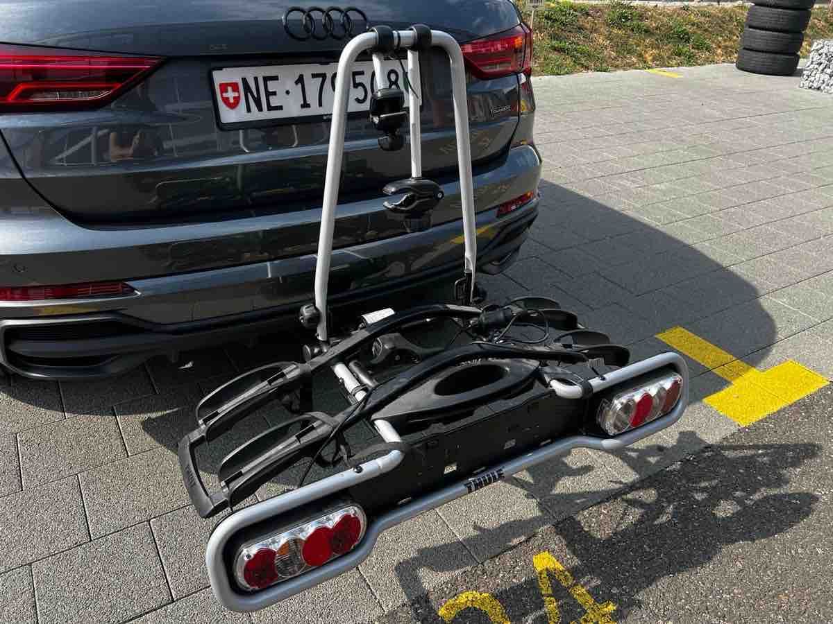 Travi: Porte-vélos Thule pliable bon état – Nuovo (secondo la descrizione) da Champagne venduto da Bibi_1424