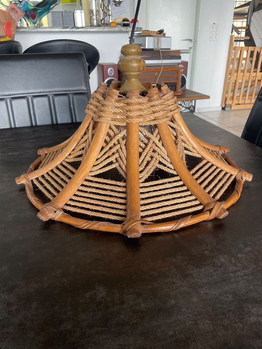 Lampadari & plafoniere: Alte Hängeleuchte aus Rattan – Usato da Siebnen venduto da stevenf