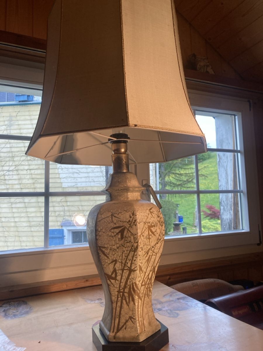 Lampade: Vintage handbemalte seidenschirm lampe – Usato da Herisau venduto da Sifgana 2