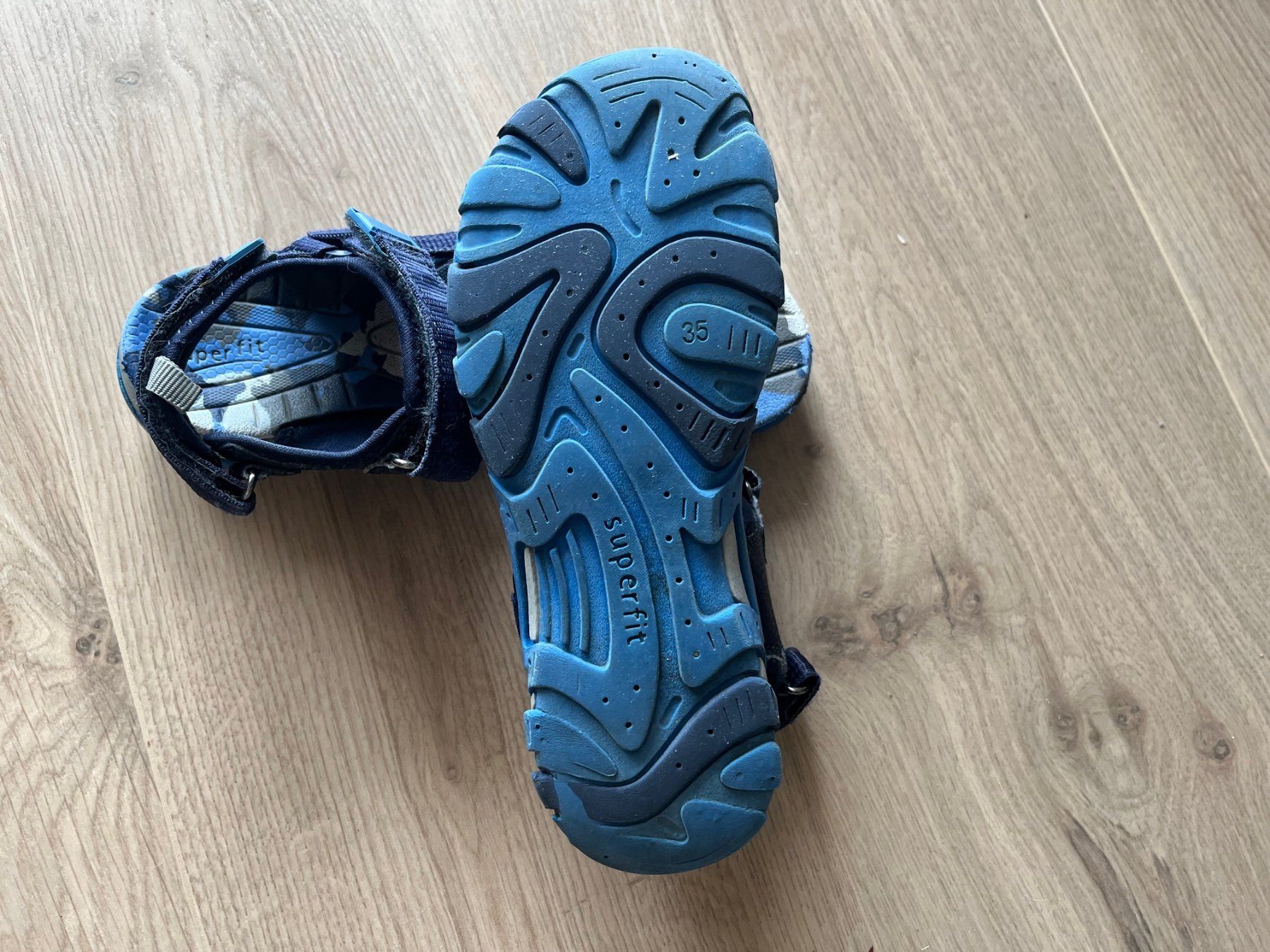 Superfit Scarpe per ragazzi: Outdoor Sandale Superfit Gr. 35 – Usato da Rigi Kaltbad venduto da Tinjac7371 1