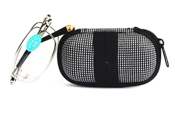 Occhiali & Lenti: Formschöne, zusammenlegbare Lesebrille +2.5 mit Schutzetui – Nuovo e nell'imballaggio originale da Bern venduto da Prasolux