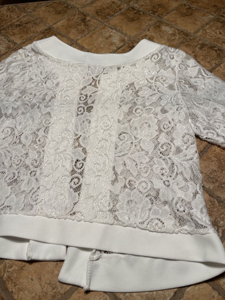 Jacken: Chic Giacca di pizzo bianca - Elegante e leggeratg S/M – Neu (gemäss Beschreibung) aus Gordevio von LanaZimm 8