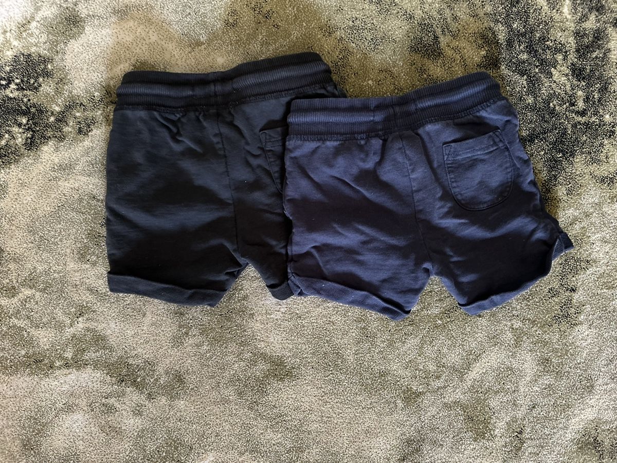 Next Pantaloni: Next shorts Blau/schwarz 82 – Usato da Zollikon venduto da JuRock 1