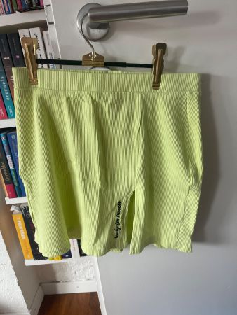 Jupe verte, Taille S, BERSHKA, jamais porté